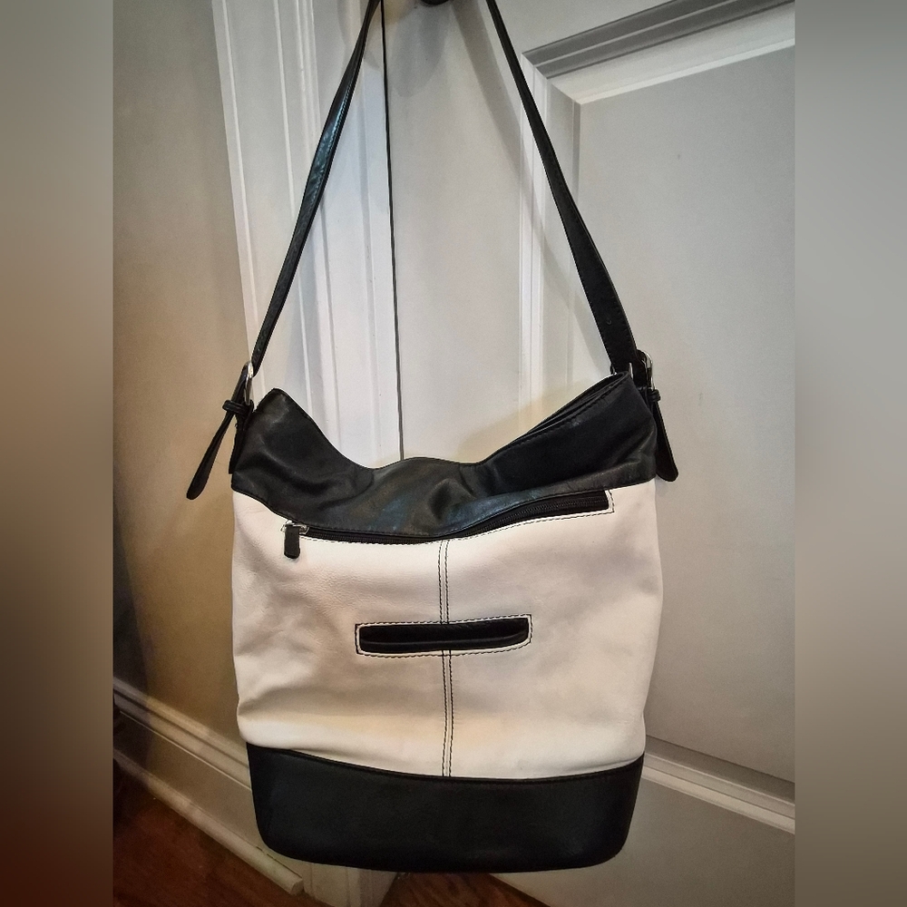 ili New York Colorblock Leather Zip-Top Hobo / Shoulder Bag